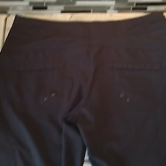 Womans medium Free Country long active shorts - Picture 4 of 4